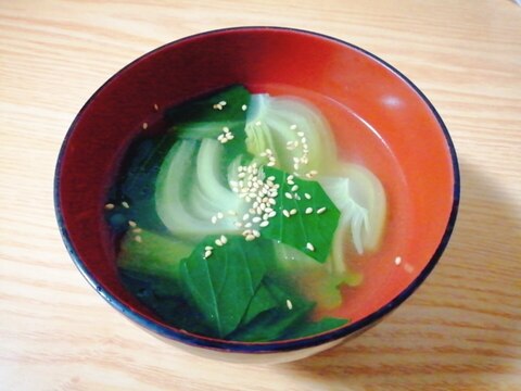 チンゲン菜と生姜の中華スープ